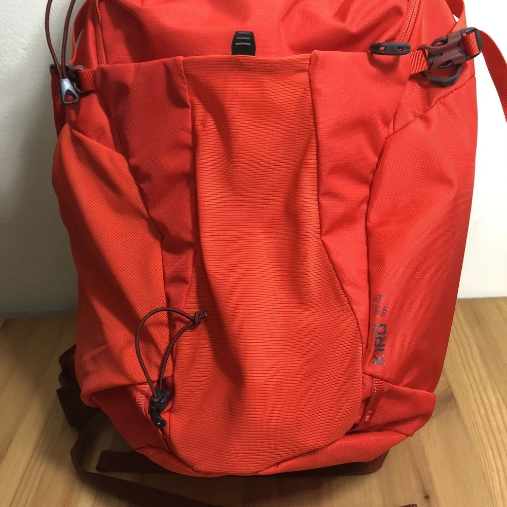 Gregory Kiro 24 Backpack Large Red Travel H2O Hiking Outdoors Pockets